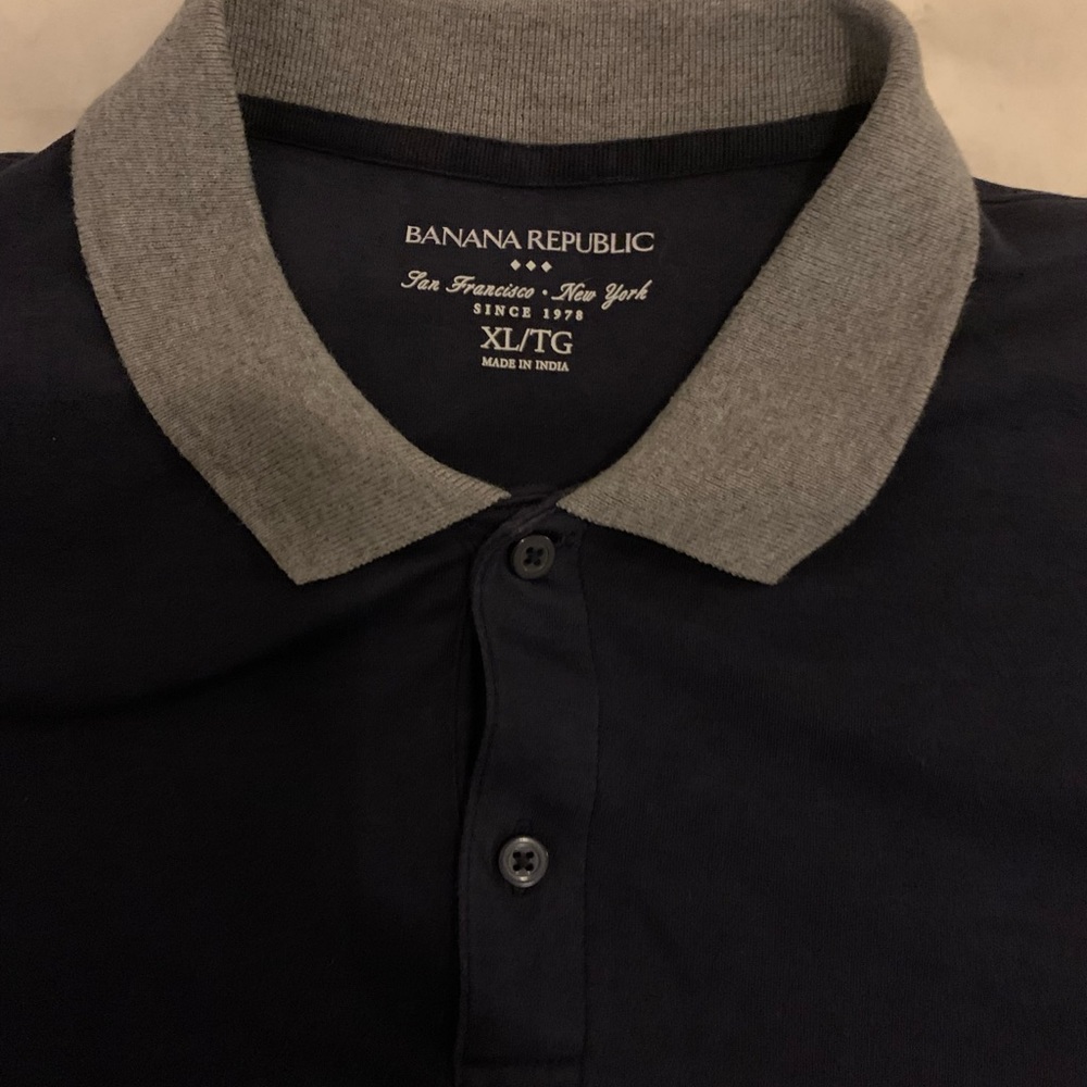 Banana Republic men’s XL polo. EUC